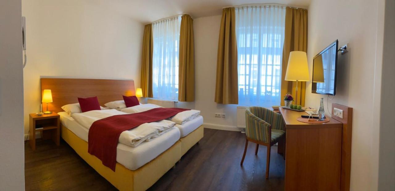 Hotel Pilgrimhaus โซสท์ ภายนอก รูปภาพ